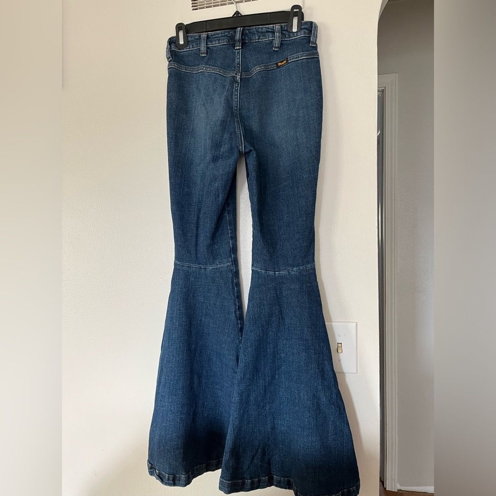 Wrangler Retro High Rise Flare